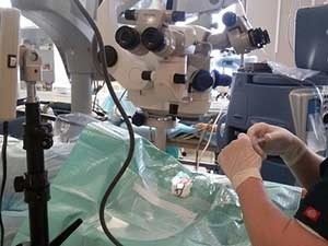 Хирургическое лечение сетчатки глаза