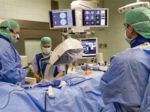 Хирургическое лечение опухоли спинного мозга в Израиле